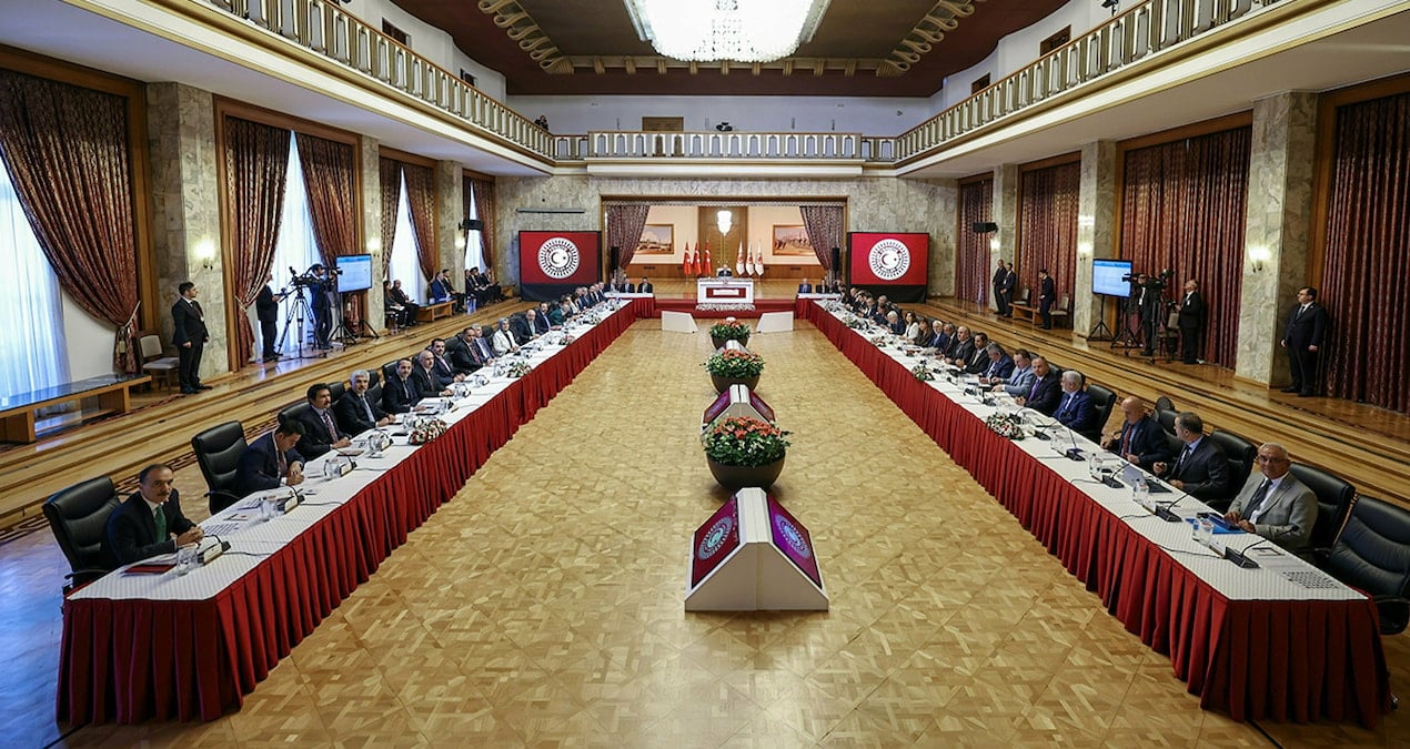 af infaz ev hapsi ve umut hakki geliyor tqhlX5za