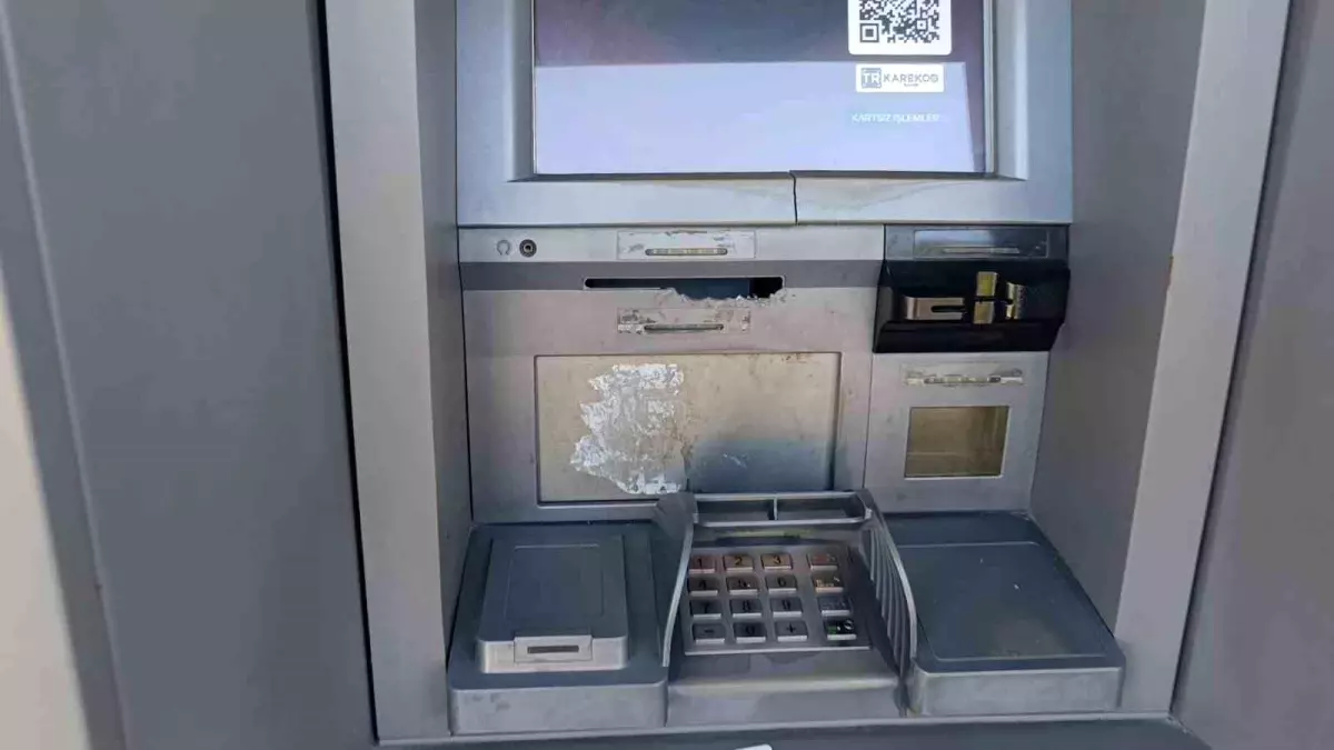 antalyada atm tahrip edildi UHXtkX41
