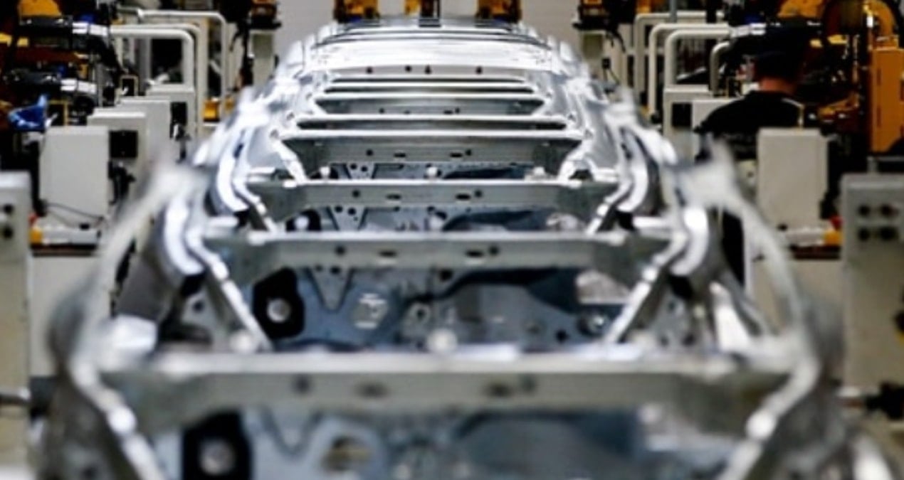 otomotiv devinden sasirtan karar satisa cikar cikmaz uretimden kaldirildi RT9ExxQS