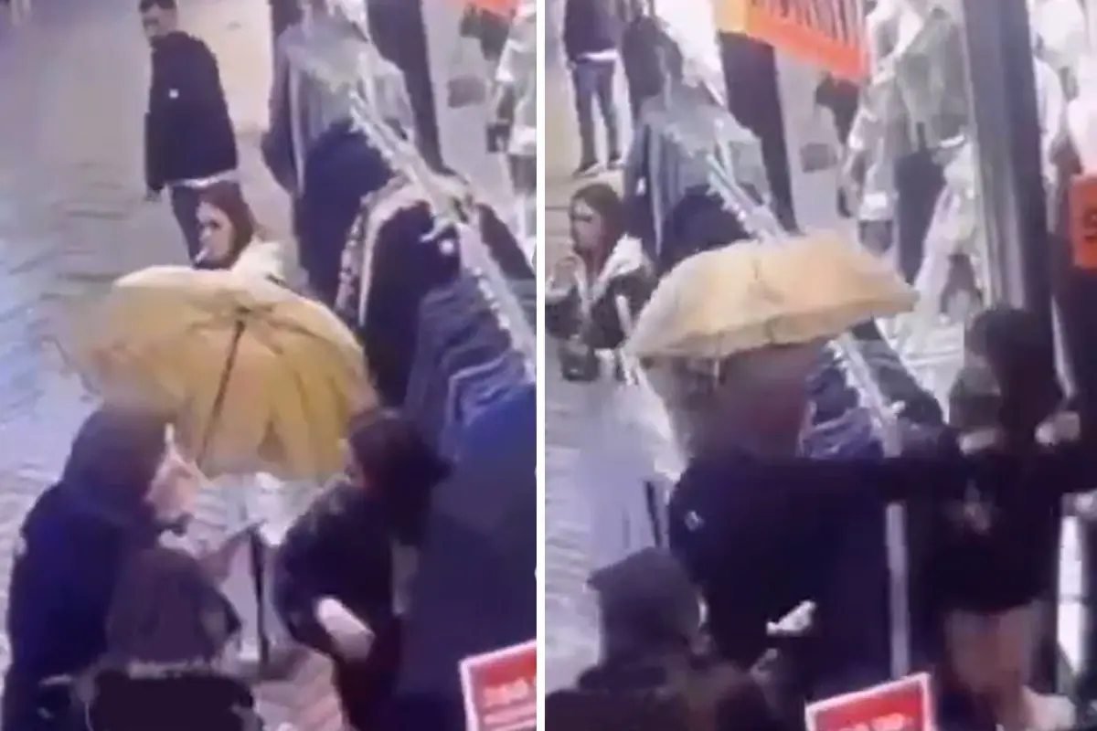 genc kadin etek giydigi gerekcesiyle tanimadigi kadinin saldirisina ugradi n2XjYb4F