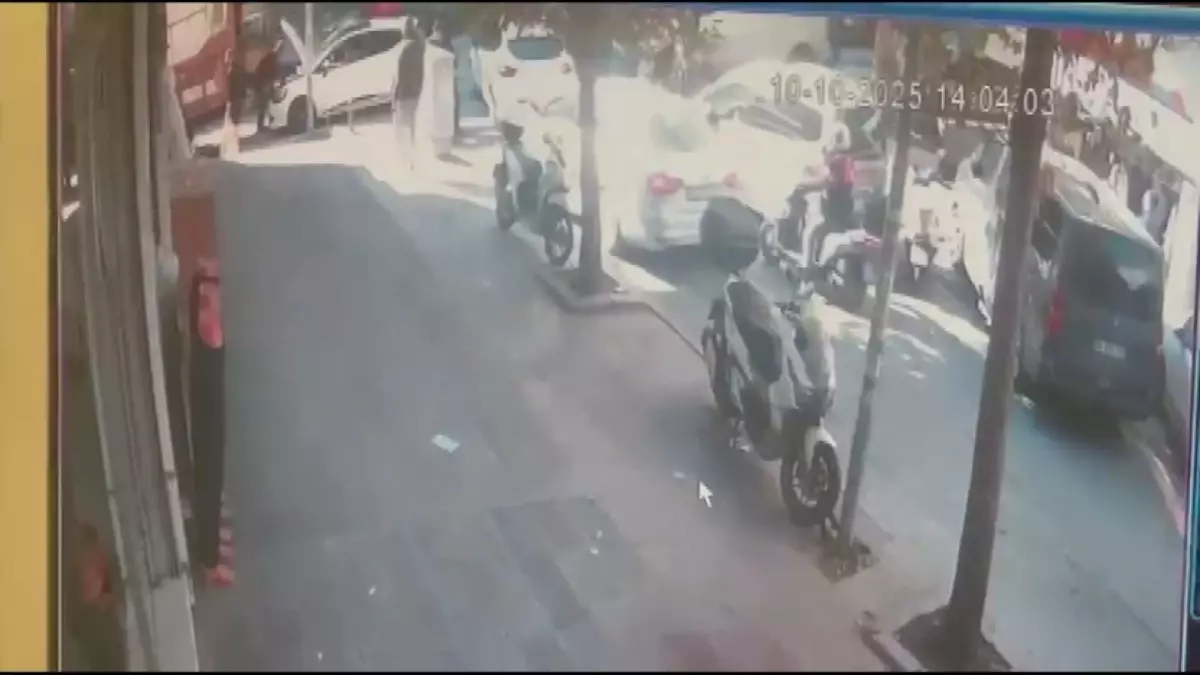 gungorende arizali arac kontrolu sirasinda bekci sikisti DU4SYvst