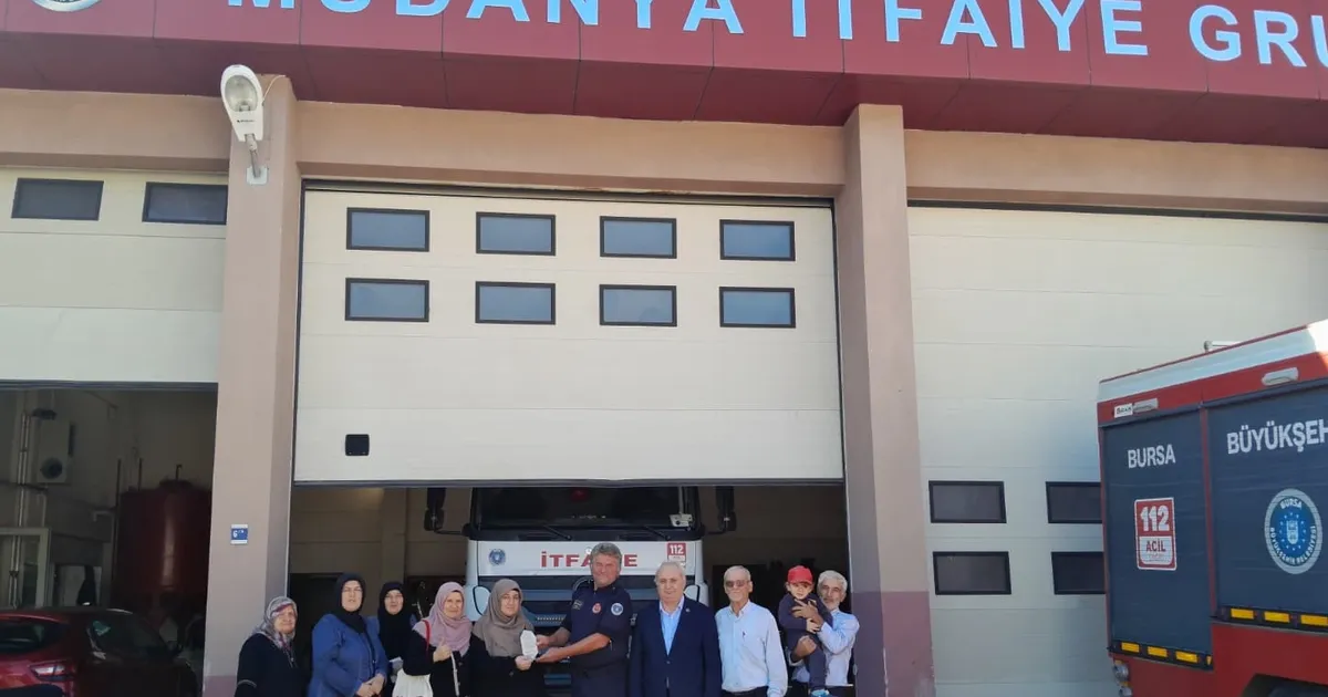 saadet partili kadinlardan mudanya itfaiyesine ziyaret eCy7xxsh