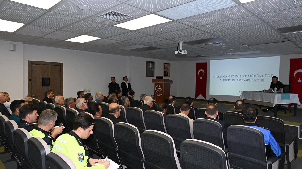 Erzincan’da Mahalle Güvenliğini Artırmak İçin Muhtarlar Toplandı